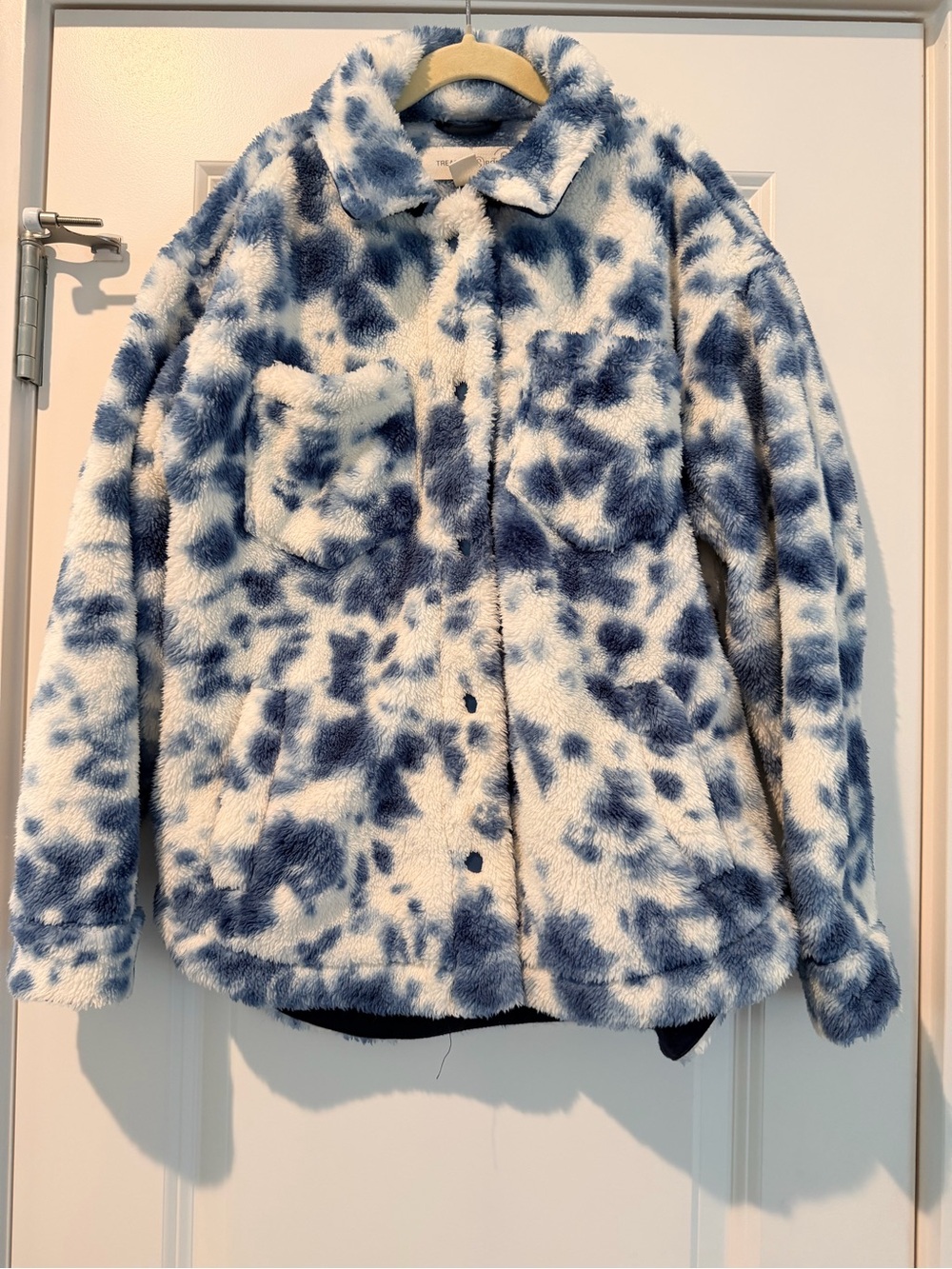 Blue & White Sherpa Shacket Jacket - Women